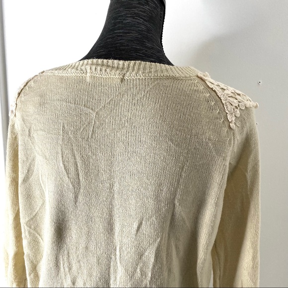 Blu Pepper Crochet Knit Sweater - Picture 8 of 11